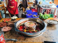 -正南齊北重庆老火锅(光华村直营店)
