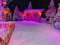 -圣名游乐城冰雪大世界