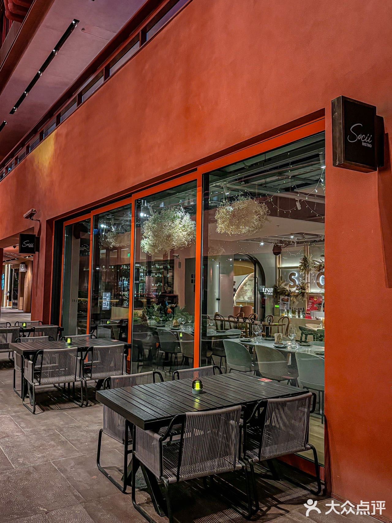 马当路上i 人也很友好bistro西餐，适合约会