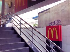 -麦当劳(军博店)