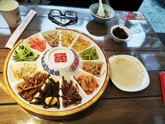 -怪噜范·老贵阳街头名小吃(云上方舟店)