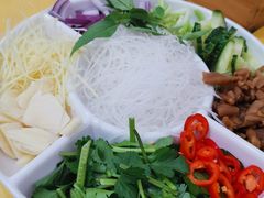 -官塘陈记鱼生·潮汕砂锅粥·牛肉火锅(潮枫路总店)