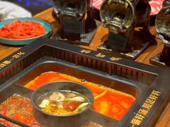 -老牌坊云南鱼豆花火锅(哈西万达店)