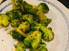 西兰花-SMOKI & CO(五大道店)