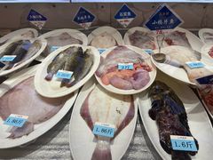 -品海楼·大连海胆锅贴馆(东港店)