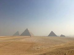 -吉萨金字塔群