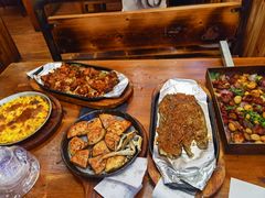 -老东镇啤酒屋海鲜加工·蒸汽海鲜·海鲜烧烤(台东店)