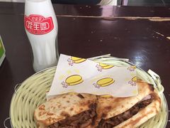 -宝光熏肉鞋底火烧(新街口店)