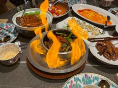 -海派悦庭·海胆烧麦·新融合菜(凯德广场店)