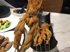 -炉小二铜锅牛蛙•川湘菜(三里屯店)