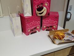 -好利来(乐堤港店)