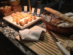 -广州天河希尔顿酒店