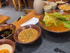 -阿山卓·野生菌火锅·纳西火塘烤肉