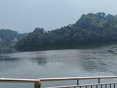 -华凌山庄·隐湖栖