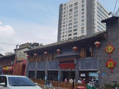 -建新园过桥米线(宝善街店)
