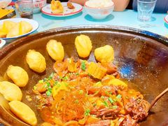 -鱼窝棚柴火铁锅炖(富山屯店)