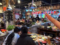 -萍姐火锅·公路夜市(武汉首店)