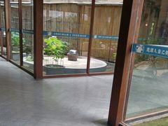 -忆江南·临江鱼馆