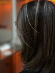 -艾美A·M Hair Salon