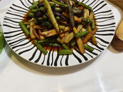 -南京金牛湖巨碗鱼头