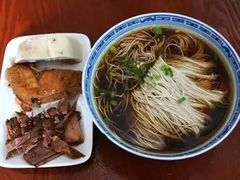 -伟记奥面馆(养育巷店)
