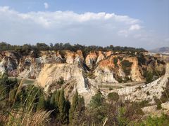 -彩色沙林风景区