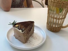 -露露家咖啡店