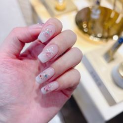 -米小兔美甲美睫