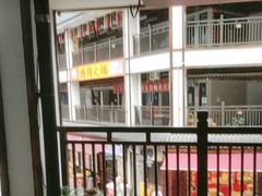 -颜氏双江清水鱼一养身火锅(磁器口店)