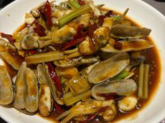 -百味地锅鸡(二店·财校分店)