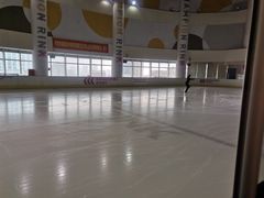 -冠军冰场CHAMPION RINK(百联又一城店)