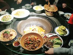 -挂旗柴锅鸡(蚌山区嘉年华店)