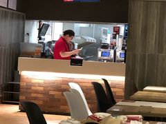 -肯德基(东安路站店)
