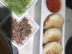 -左庭右院鲜牛肉火锅(浦江欢乐颂店)