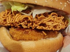 脆脆堡-汉堡王(砂之船奥莱店)