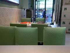 大堂-丽丽三鲜螺蛳粉(田林路店)