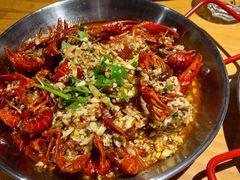 经典蒜香小龙虾-阿青龙虾·烧烤大排档(湖里万达店)