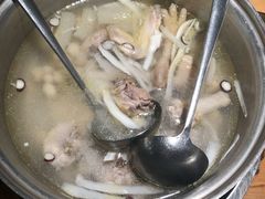 竹笙椰子鸡-大头椰·椰子鸡火锅(南宁万象城店)