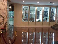 -广东大厦酒店(广州北京路步行街纪念堂地铁站店)
