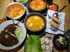 -吴草鸡爪오초닭발韩食堂(融恒盈嘉中心店)