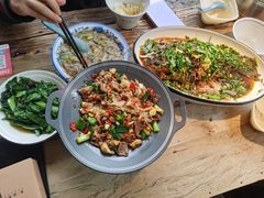 糟辣小炒肉-树厨贵州菜(大十字店)