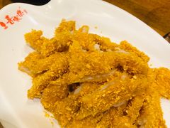 -老东镇啤酒屋海鲜加工·蒸汽海鲜·海鲜烧烤(台东店)