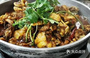 Stewed Chicken with Spicy Sauce