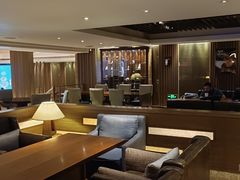 -广州中心皇冠假日酒店·汇点大堂吧