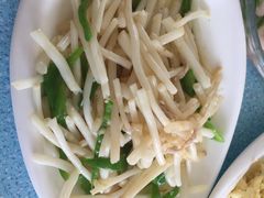 芦苇根炒肉丝-梦缘水乡·湖景餐厅