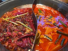 -萍姐火锅·公路夜市(武汉首店)