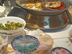 -阿瓦山寨·湘菜现炒·剁椒鱼头王(咸阳总店)