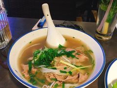 -美奈小馆·越南料理(中航城君尚购物中心店)