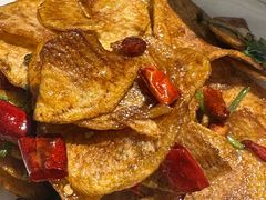 -嗨辣小聚·盘锦河蟹·海鲜烧烤龙虾(盘锦十年好店)