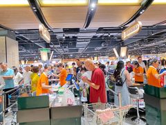 -胖东来生活广场(健康路店)